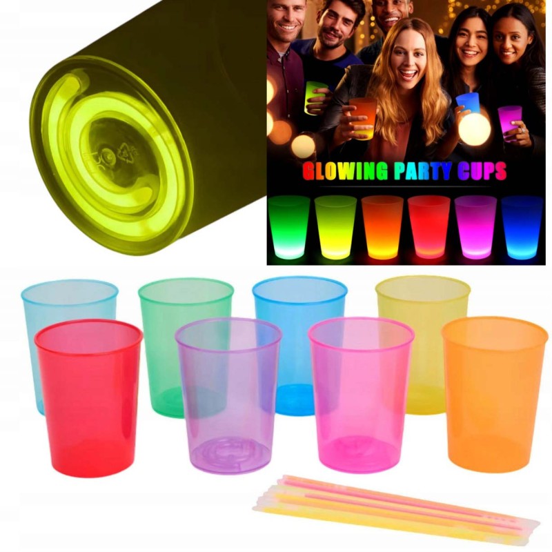 Karanlıkta Yanan Mega Glow Bardaklar 8 Adet