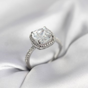 Kare Tek Taş Model Zirkon Taşlı Gümüş Renk Kadın Yüzük