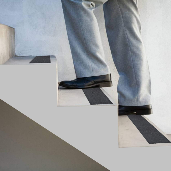 Kaydırmaz Siyah Bant 50 mm X 25 mt 