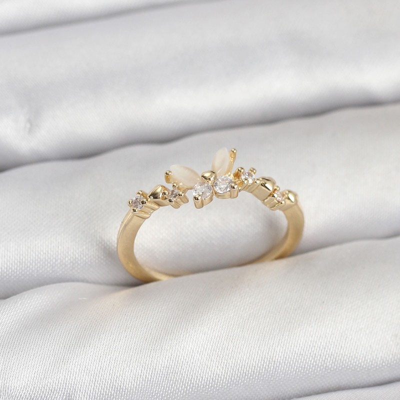 Kelebek Model Gold Renk Pirinç Kadın Yüzük