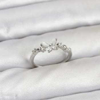 Kelebek Model Gümüş Renk Pirinç Kadın Yüzük