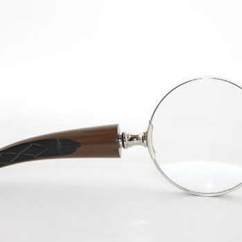 Kemik Saplı Büyüteç 