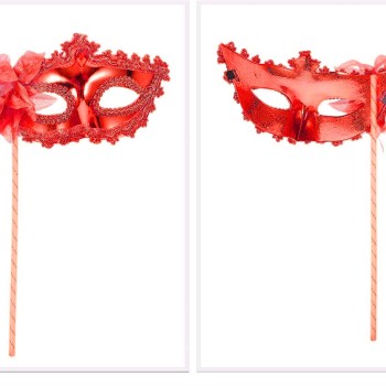 Kırmızı Işıltılı Tutmalı Fotoğraf Çekimi Maskesi 