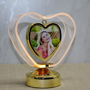 Kişiye Özel Fotoğraf Alanlı Kalpli Led Çerçeve Model 1 