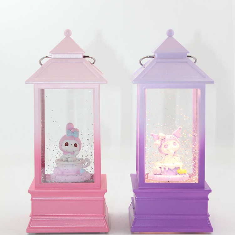 Kuromi Işıklı Müzikli Kar Küresi 