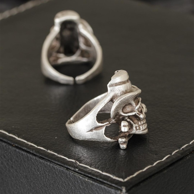 Kuru Kafa Tasarımlı Eskitme Gümüş Renkli Ayarlamalı Model Erkek Yüzük