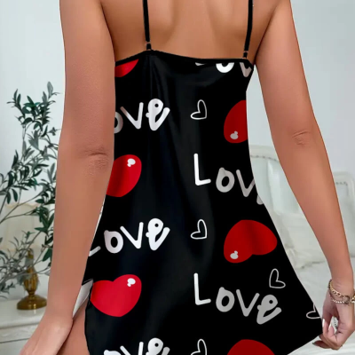 Love Desenli Siyah Saten Gecelik