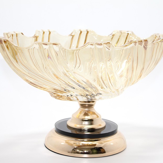 Lüks Ayaklı Kristal Cam Gondol Sunumluk Gold Detaylı