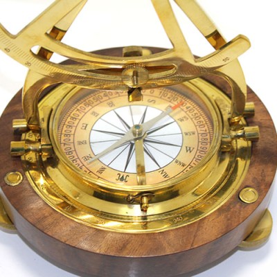 Masa Üstü Pusulalı Dürbün Modeli 