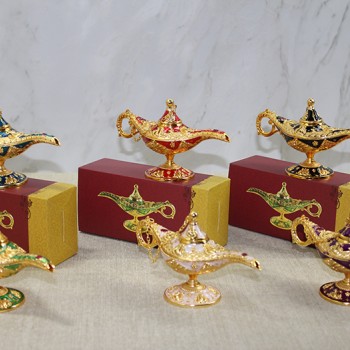 Mineli Metal Alaaddin Lambası Model 4