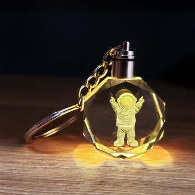 Mutlu Astronot Tasarımlı Renk Değiştiren Anahtarlık