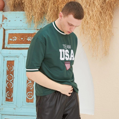 Nakış İşlemeli Ribanalı Oversize T-shirt - Yeşil