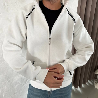 Oversize Dik Yaka Fermuarlı Sweatshirt - Zincir Nakışli Kanguru Cepli - Beyaz -