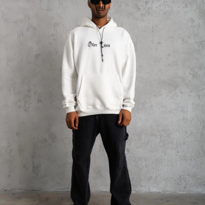 Oversize Kapüşonlu Sweatshirt – Beyaz “Other Lives” Ön ve Arka Baskılı Beyaz -
