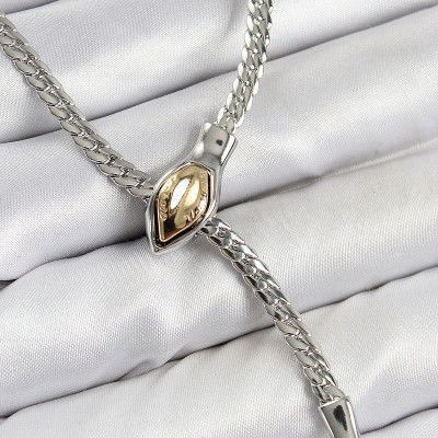 Pirinç Asansörlü Yılan Model Gümüş Renk Kadın Kolye