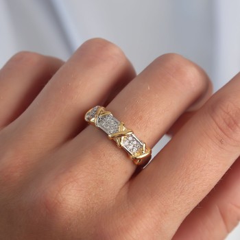 Pirinç Ayarlamalı Gümüş Renk Zirkon Taşlı XOXO Model Yüzük