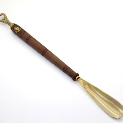 Pirinç Çapalı Ve Dümenli Kerata 