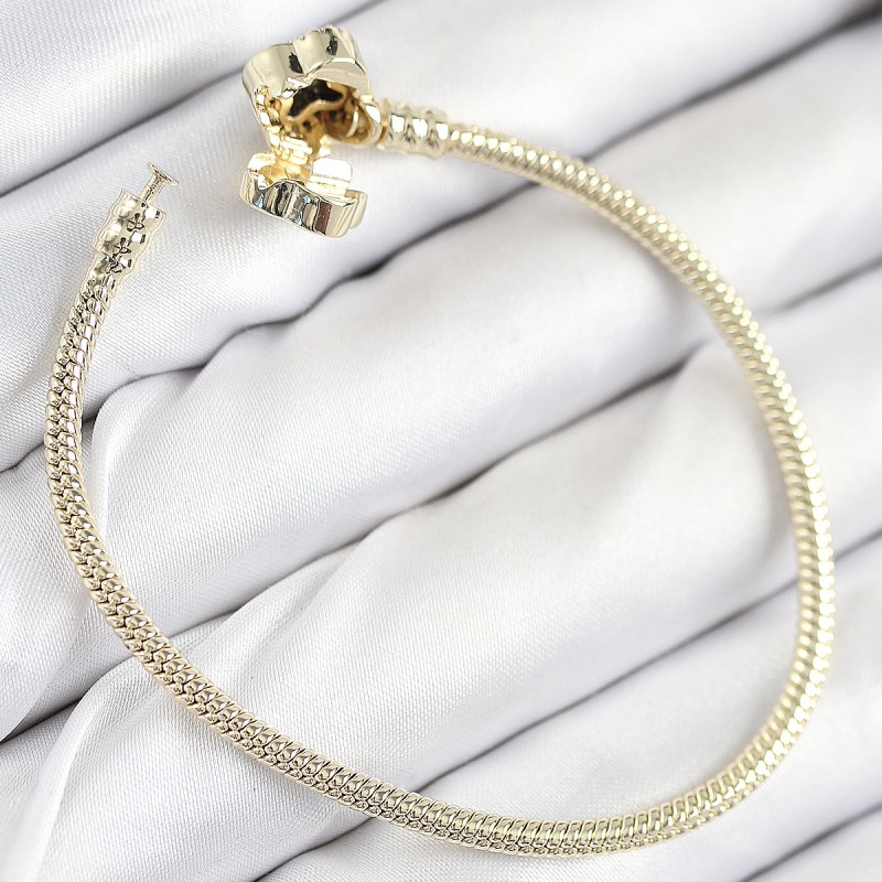 Pirinç Charm Zirkon Taşlı Yonca Model Gold Renk Kadın Bileklik