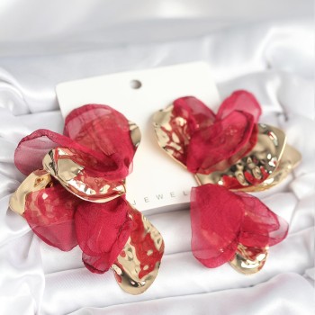 Pirinç Gold Renk Bordo Tüllü Lotus Kadın Küpe