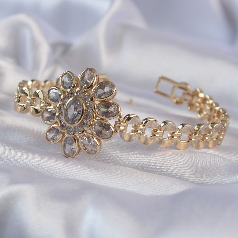 Pirinç Gold Renk İri Zirkon Taşlı Çiçek Figürlü Bileklik