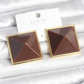 Pirinç Gold Renk Kahverengi Piramit Model Kadın Küpe
