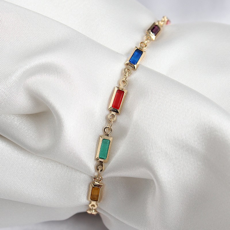 Pirinç Gold Renk Karışık Renkli Kare Zirkon Taşlı Kadın Bileklik