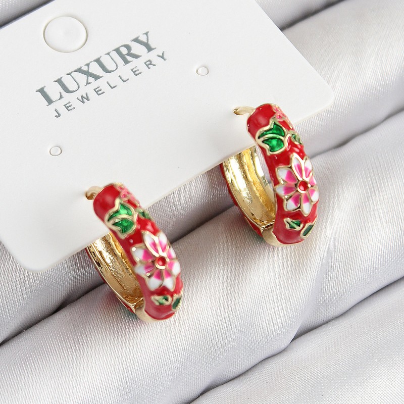 Pirinç Gold Renk Kırmızı Çiçek İşleme Mineli Kadın Küpe