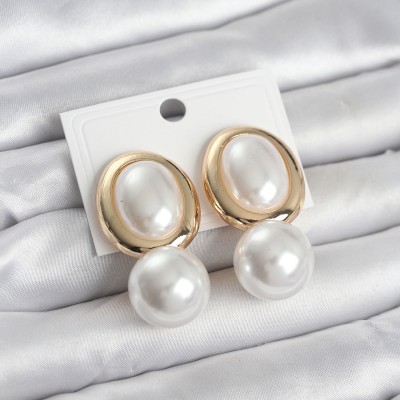 Pirinç Gold Renk Model İncili Kadın Küpe