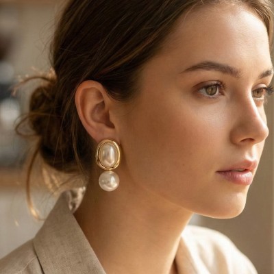 Pirinç Gold Renk Model İncili Kadın Küpe