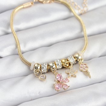 Pirinç Gold Renk Pembe Kelebek Charmlı Kadın Bileklik