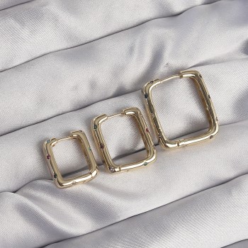 Pirinç Gold Renk Renkli Zirkon Taşlı Kare Model Küpe Seti