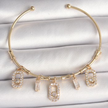 Pirinç Gold Renk Sallantı Zirkon Taşlı Messika Figür Charm Kadın Bileklik