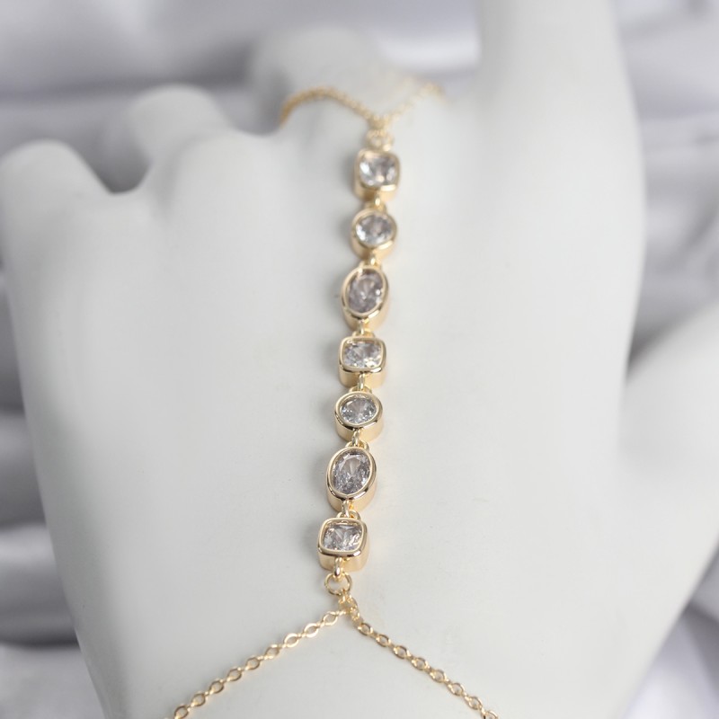 Pirinç Gold Renk Sıralı Zirkon Taşlı Kadın Şahmeran