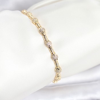 Pirinç Gold Renk VIP Seri Punta Model Zirkon Taşlı Kadın Bileklik