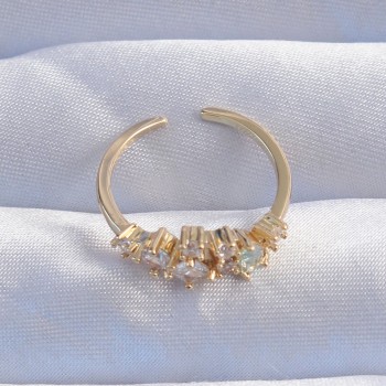 Pirinç Gold Renk Zirkon Taşlı Damla Detay Ayarlanabilir Yüzük