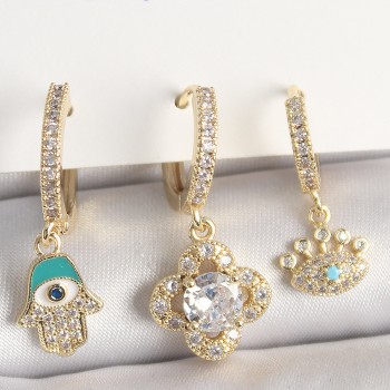 Pirinç Gold Renk Zirkon Taşlı Fatma Ana El Yonca Figür Göz Detay 3'Lü Kadın Kombin Küpe