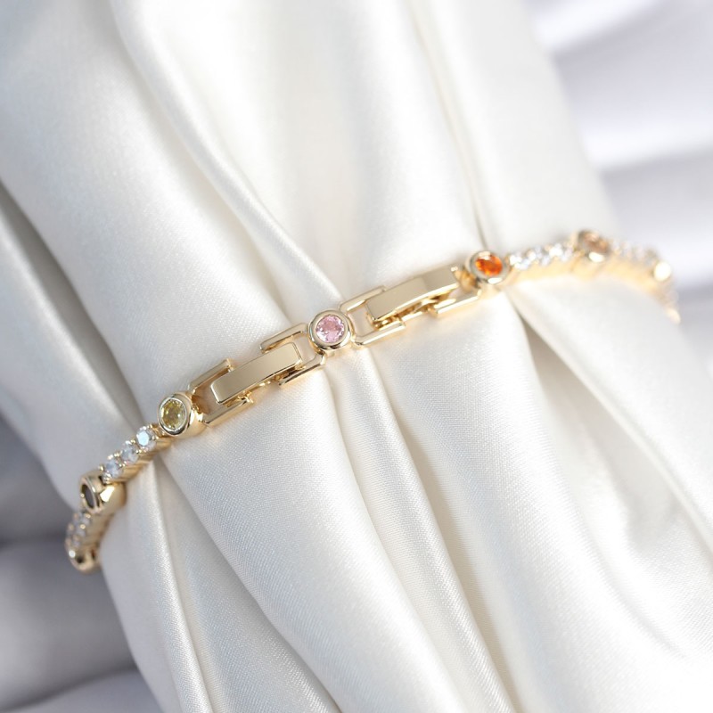 Pirinç Gold Renk Zirkon Taşlı Kadın Bileklik