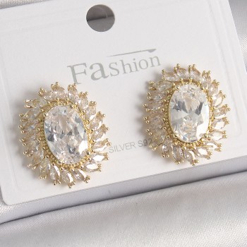 Pirinç Gold Renk Zirkon Taşlı Kadın Küpe