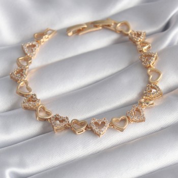 Pirinç Gold Renk Zirkon Taşlı Kalp Model VIP Seri Kadın Bileklik