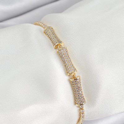 Pirinç Gold Renk Zirkon Taşlı Kemik Model Kadın Bileklik