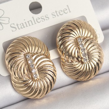 Pirinç Gold Renk Zirkon Taşlı Sarmal Model Kadın Küpe