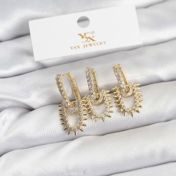 Pirinç Gold Renk Zirkon Taşlı Vintage Model YSX Trio Küpe Seti