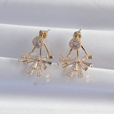 Pirinç Gold Renk Zirkon Taşlı Yassı Fiyonk Model Küpe