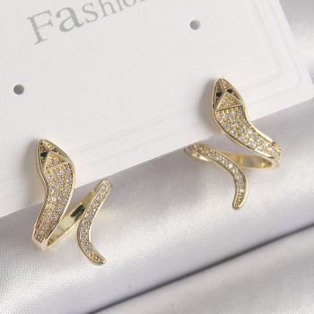 Pirinç Gold Renk Zirkon Taşlı Yılan Model Kadın Küpe