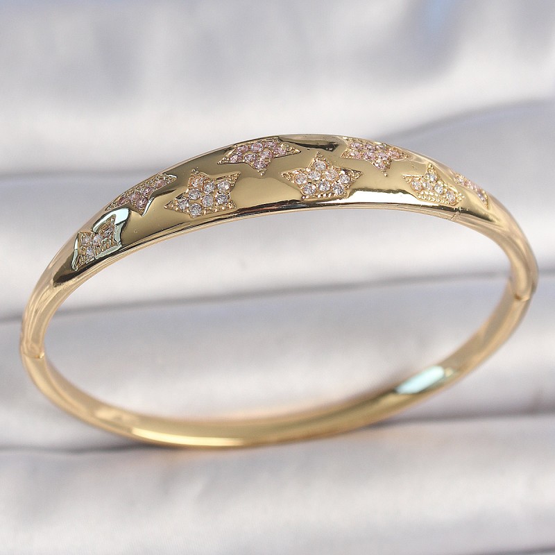 Pirinç Gold Renk Zirkon Taşlı Yıldız İşlemeli Kadın Kelepçe