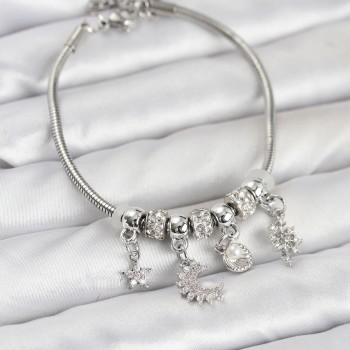 Pirinç Gümüş Renk Ay Charm Model Charmlı Kadın Bileklik