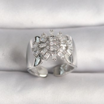 Pirinç Gümüş Renk Ayarlanabilir Baget Zirkon Taş Model Kadın Yüzük