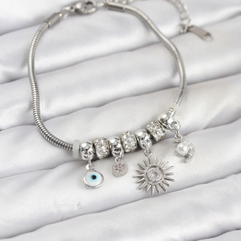 Pirinç Gümüş Renk Güneş Charmlı Kadın Bileklik