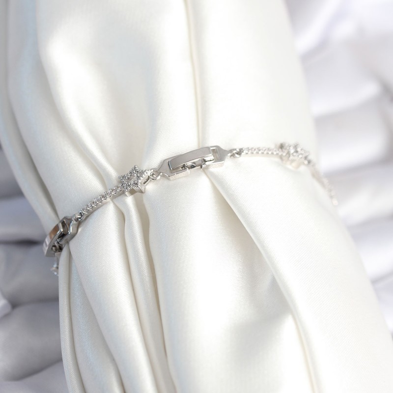 Pirinç Gümüş Renk Halley Yıldız Model Kadın Bileklik