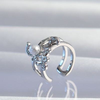 Pirinç Gümüş Renk İncili Ahtapot Earcuff Küpe